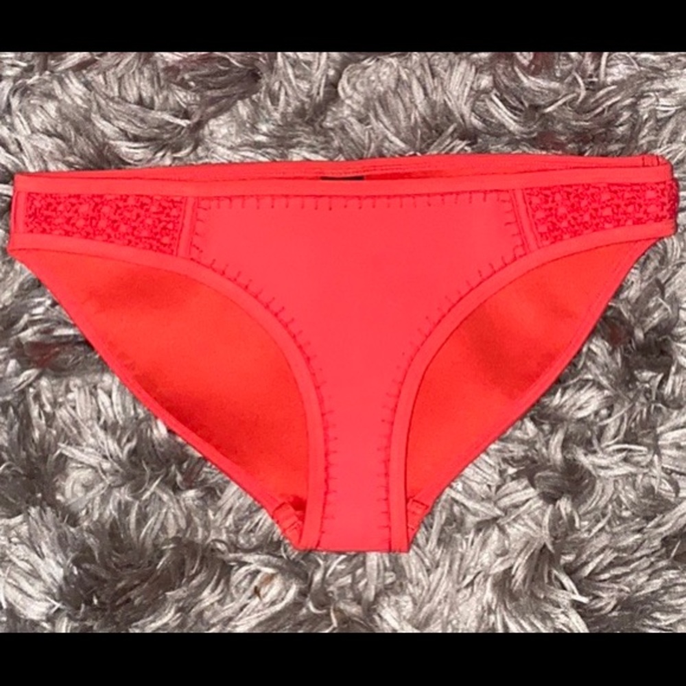 Red Triangl Bottoms